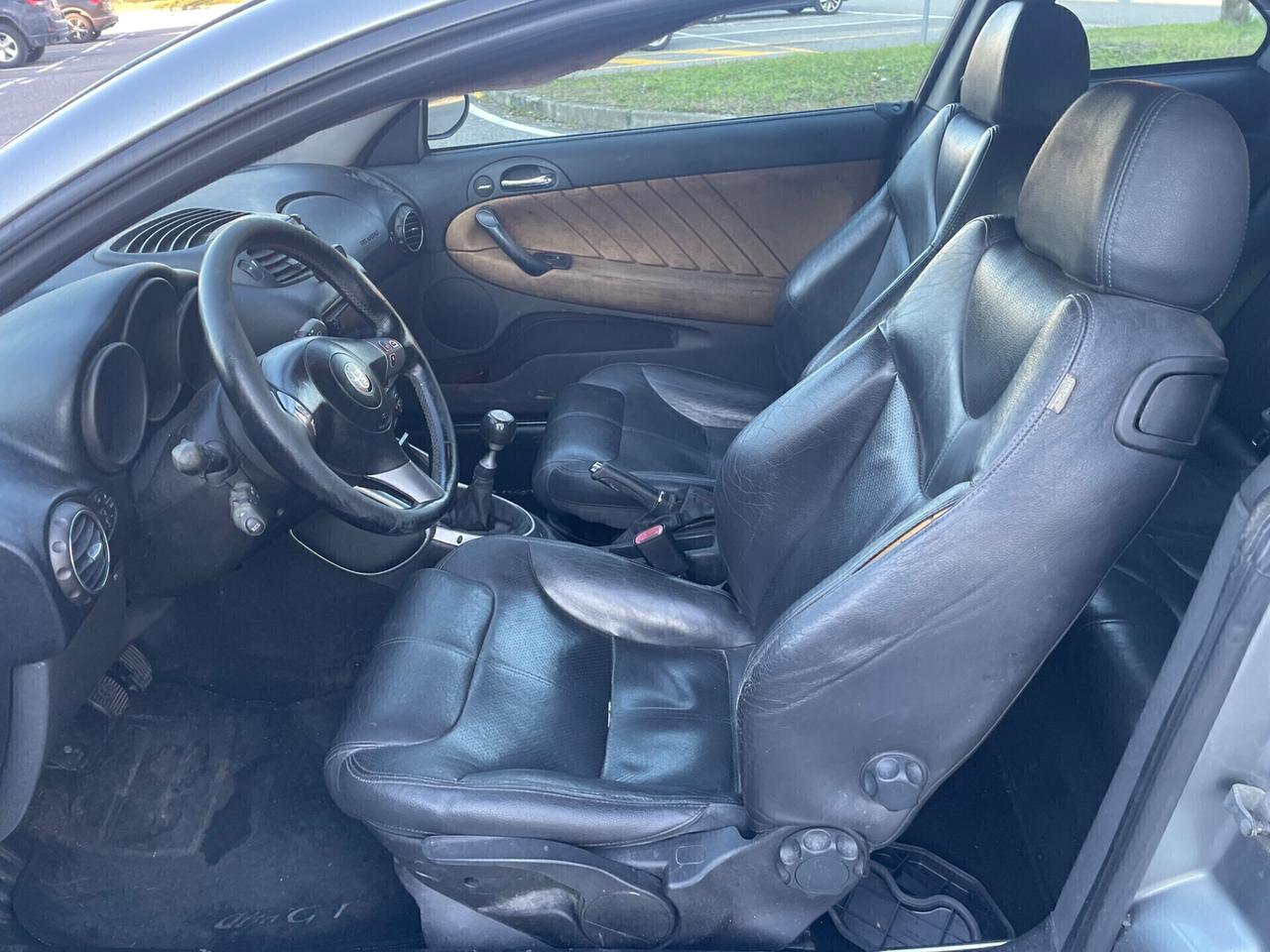 Alfa Romeo GT 1.9 MJT 16V *Cerchi*