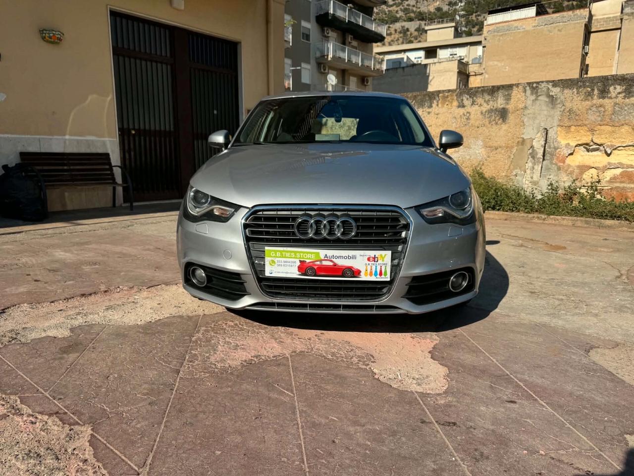 AUDI A1 1.6 TDI 105CV AMBITION 2015 BI-XENON