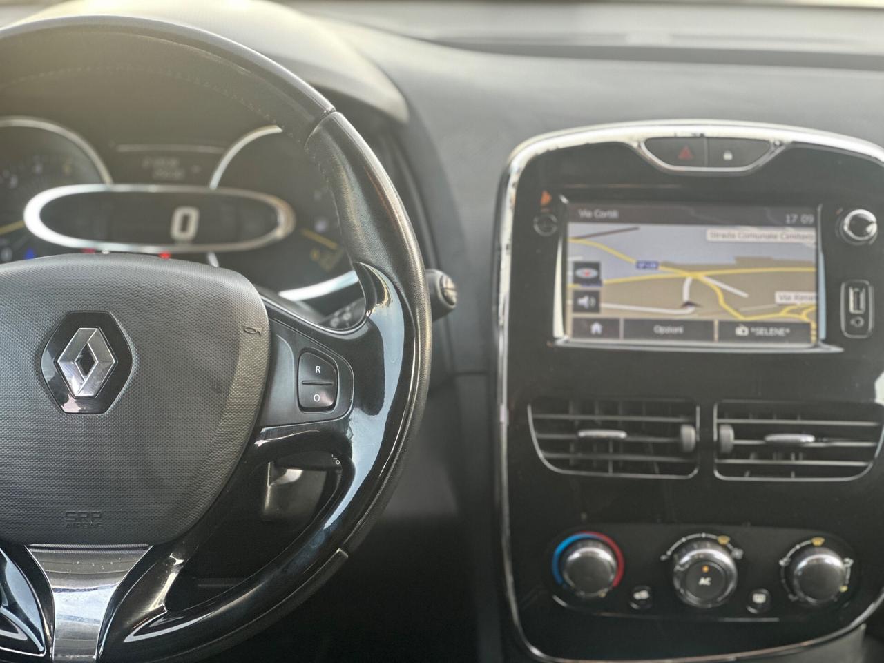 Renault CLIO 1.5 dCi 75CV 2015 - NORD ITALIA