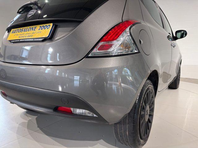 LANCIA Ypsilon 1.2 69 CV 5 porte GPL Ecochic Silver PREZZO REALE
