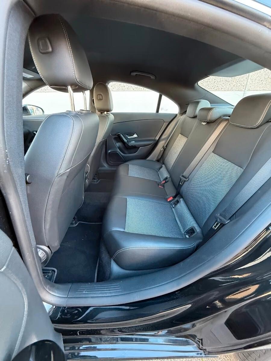Mercedes-benz CLA 180 d Coupé Telecamera LED ParkAssist Navigazione