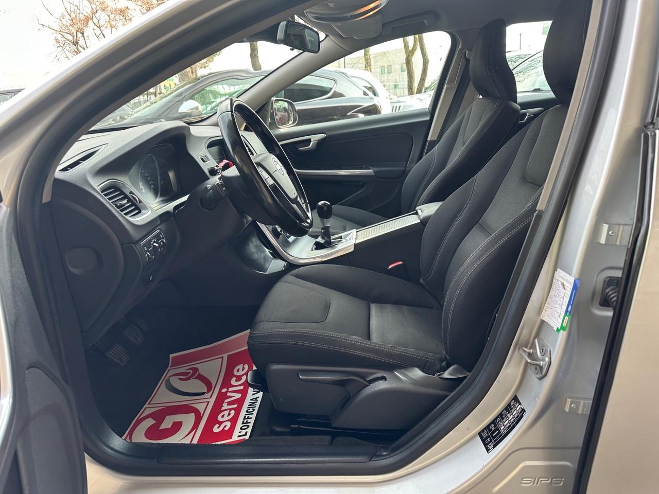 Volvo V60 D5 Kinetic