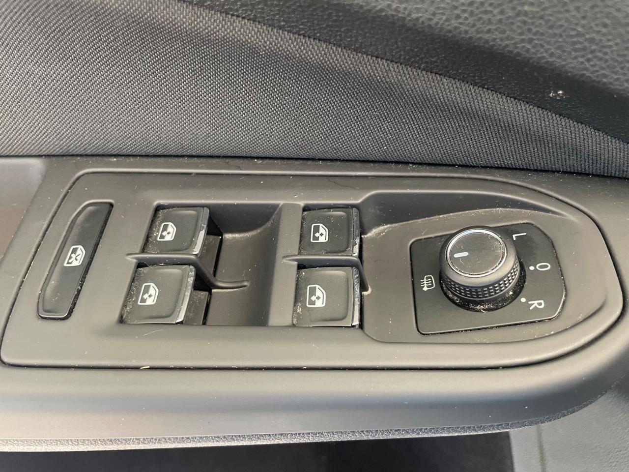 Volkswagen Golf 1.5 TSI EVO ACT Life - Nessun vincolo -