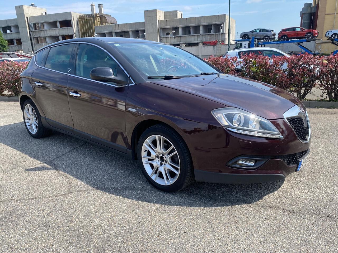 Lancia Delta 1.6 MJT DPF Platino