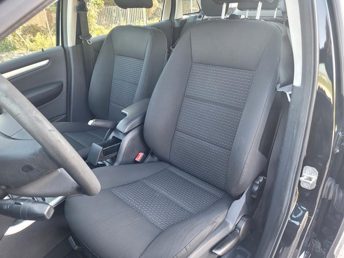 Mercedes-benz B 180 NGT BlueEFFICIENCY Executive