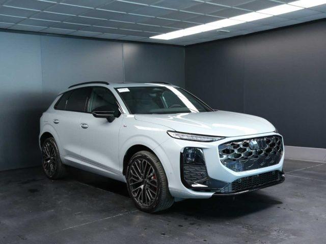 AUDI Q3 TFSI 195 kW quattro S tronic S Line Ed