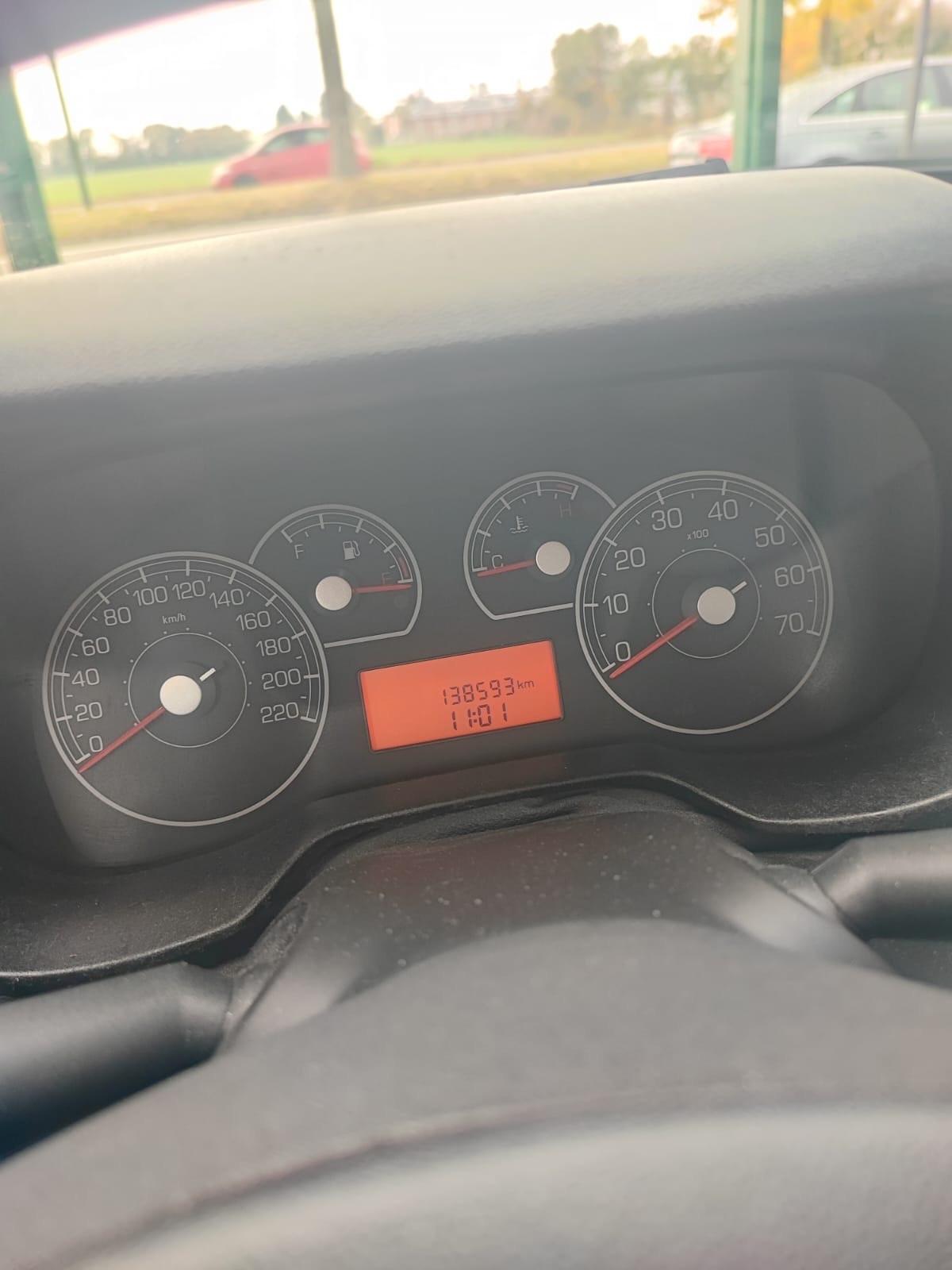 Fiat Grande Punto 1.3 MJT 90 CV 5 porte Dynamic