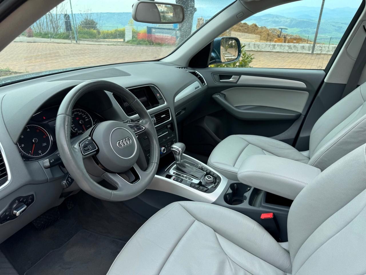 Audi Q5 2.0 TDI 177 CV quattro PELLE-TETTO-NAVI