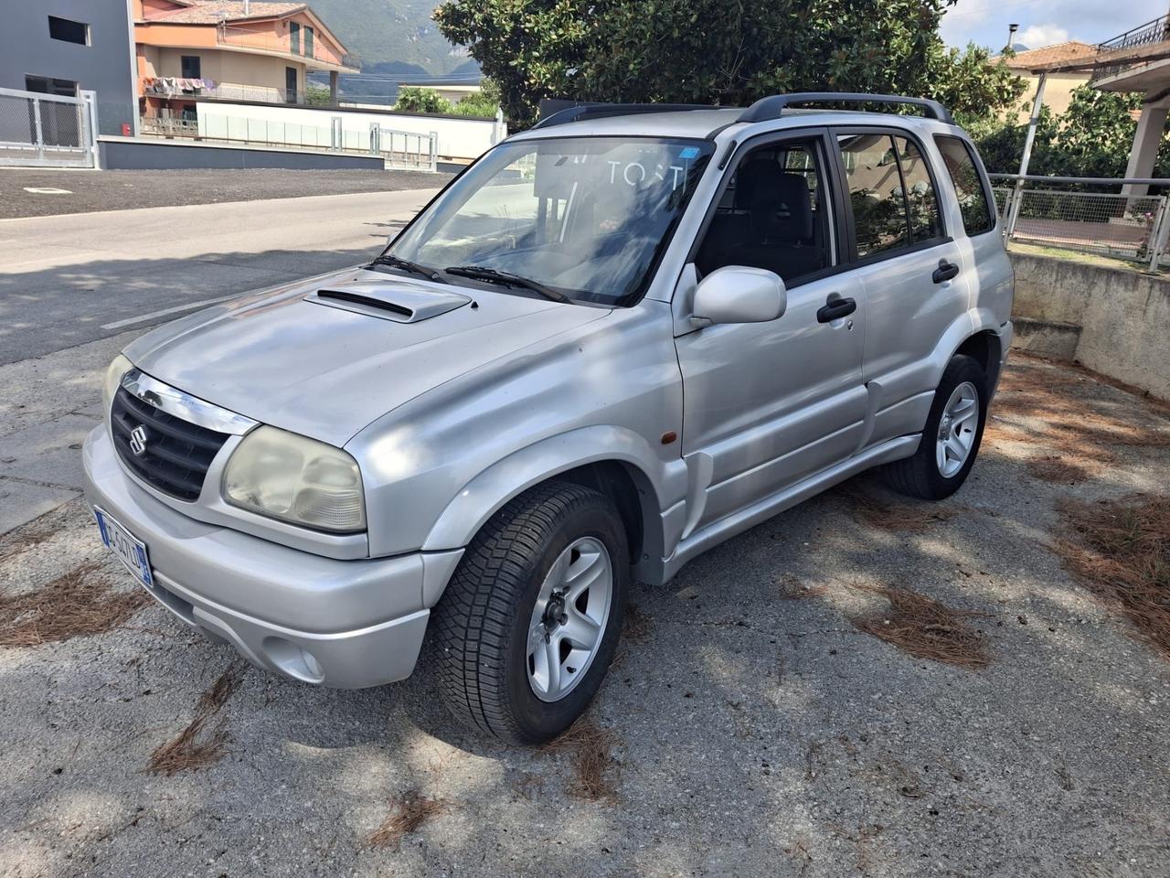 Suzuki Grand Vitara 2.0 TD 4x4 – 5 porte