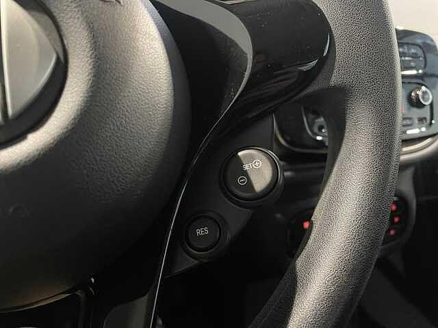 Smart fortwo 1.0 70CV Proxy - NEOPATENTATI