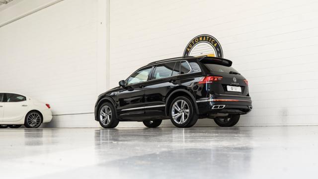 VOLKSWAGEN Tiguan 2.0 TDI SCR DSG 4MOTION R-Line UNIPRO