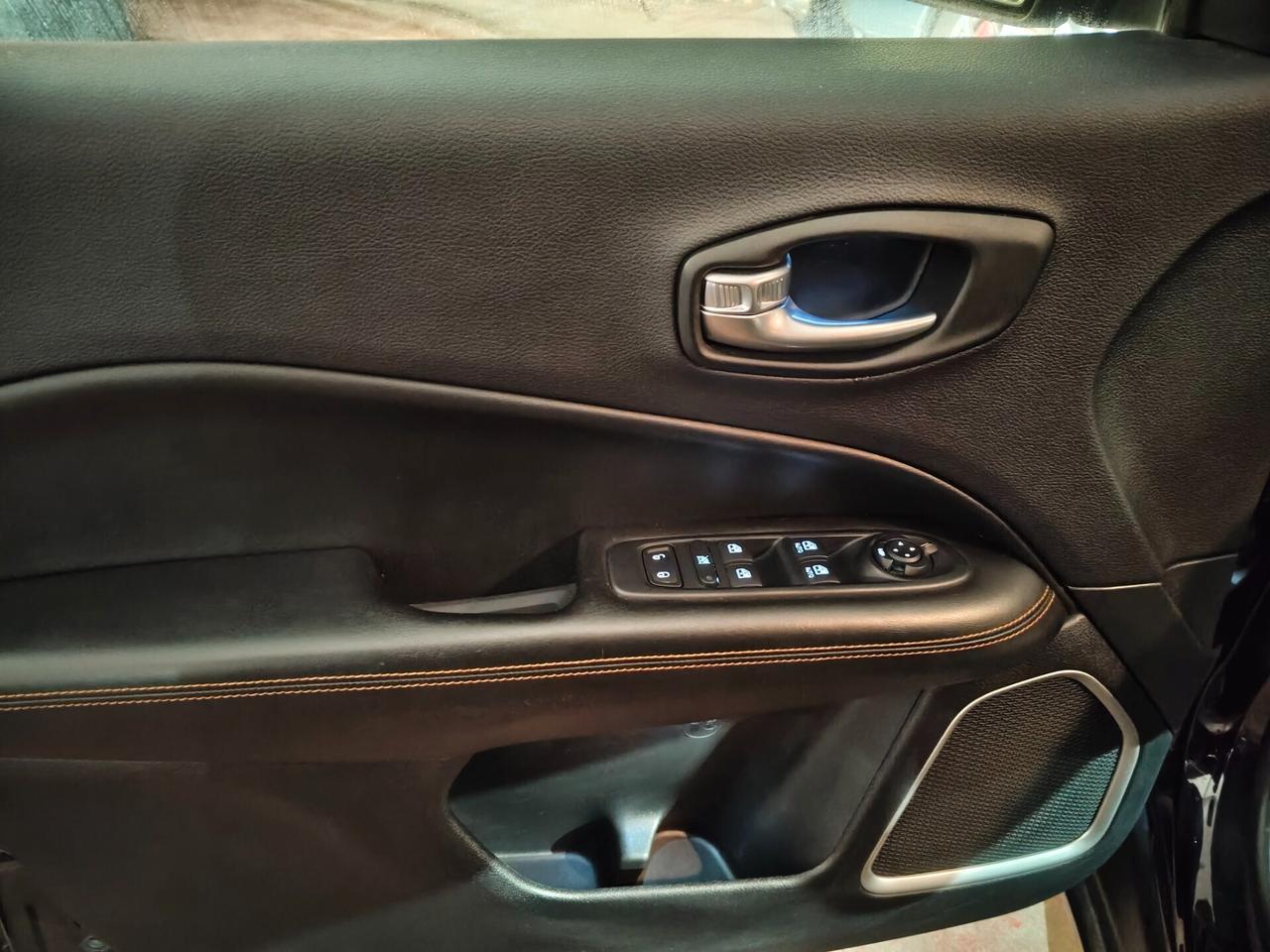 Jeep Compass Limite 4Xe IBRIDA NO FINANZIAMENTO!!!