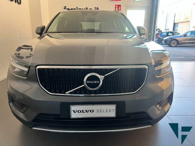 VOLVO XC40 T5 AWD Geartronic Momentum