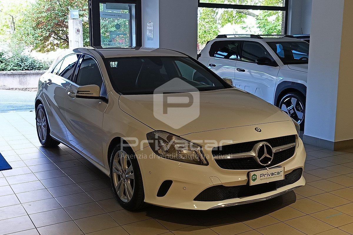 MERCEDES A 200 d Automatic 4Matic Sport