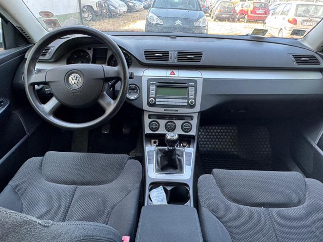 VOLKSWAGEN Passat Variant FUORI TUTTO !!!!!!!!!!!!!TDI Var. Business