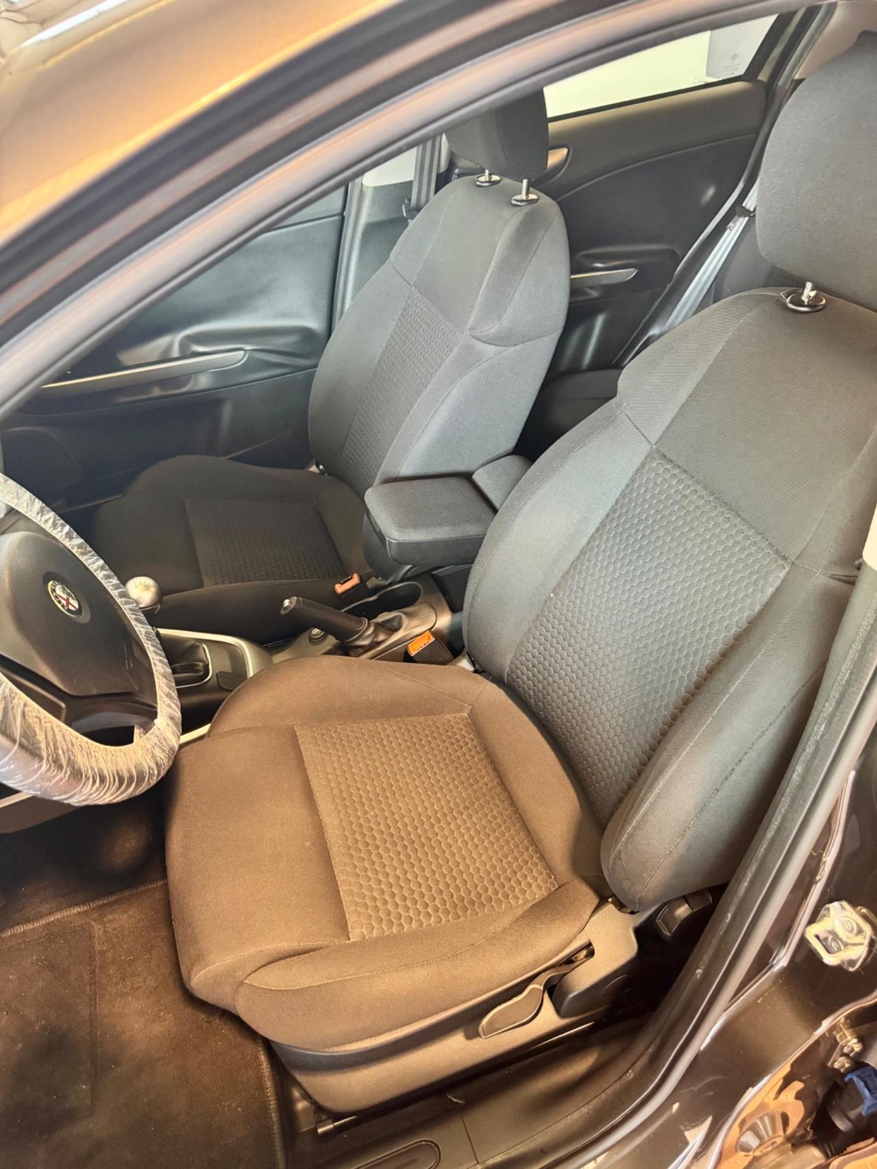 Alfa Romeo Giulietta 1.4 Turbo 120 CV Progression