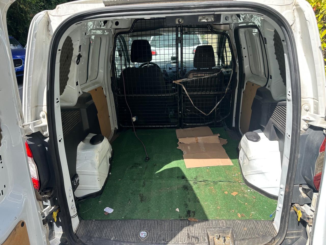 Ford Transit Courier 1.5 Diesel Euro 5b Full Opt 2015