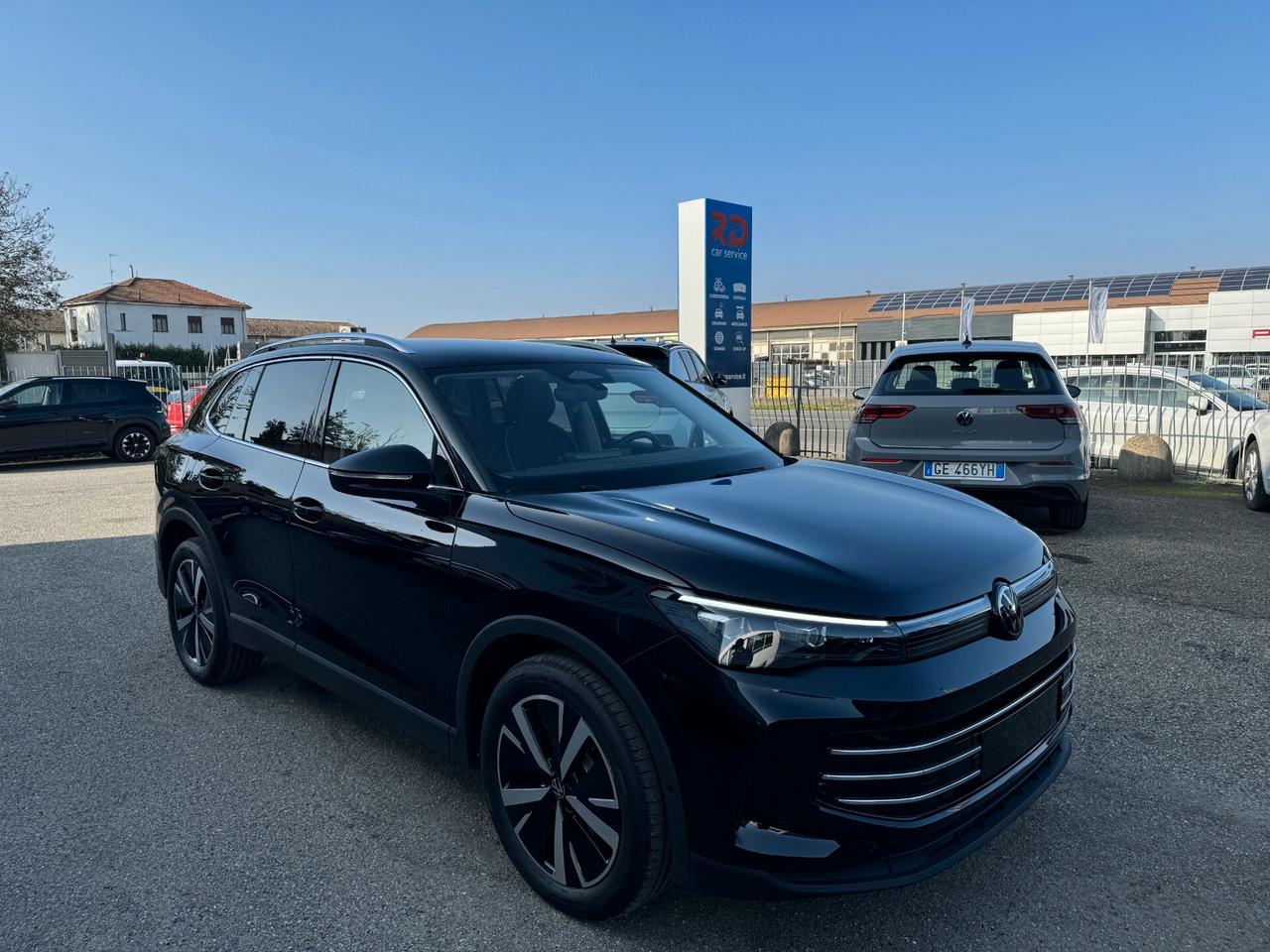 Volkswagen Tiguan 1.5 etsi evo Elegance 150cv DSG PRONTA /NO VINCOLI