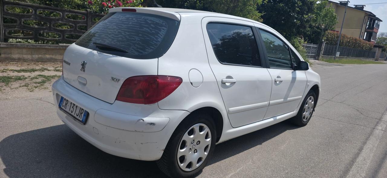 Peugeot 307 1.6 16V 5p. XS neopatentati