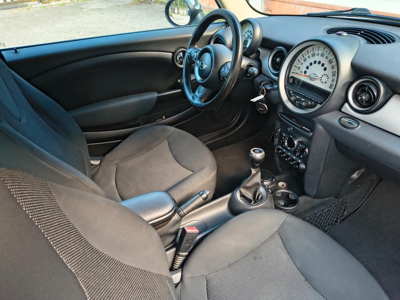 MINI 1.6 16V COOPER D "TENUTA BENISSIMO"