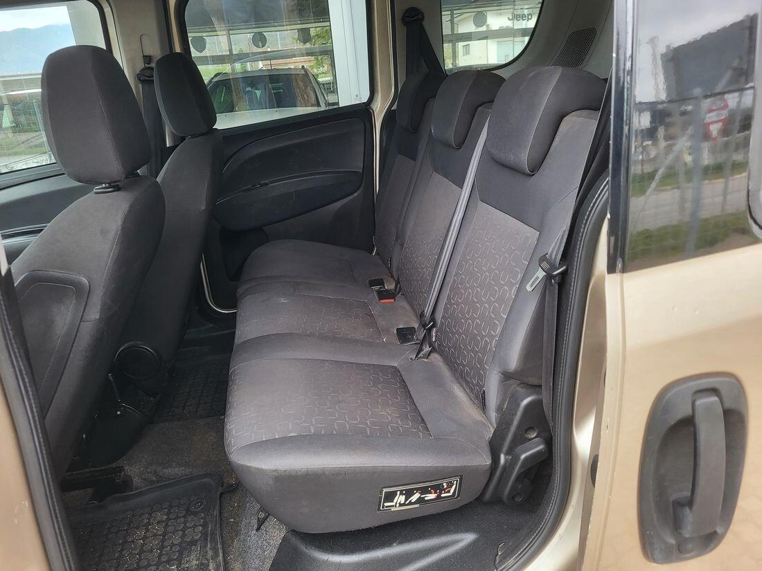 Fiat Doblo Doblò 1.6 MJT MULTIJET 5 POSTI Emotion + GANCIO TRAINO