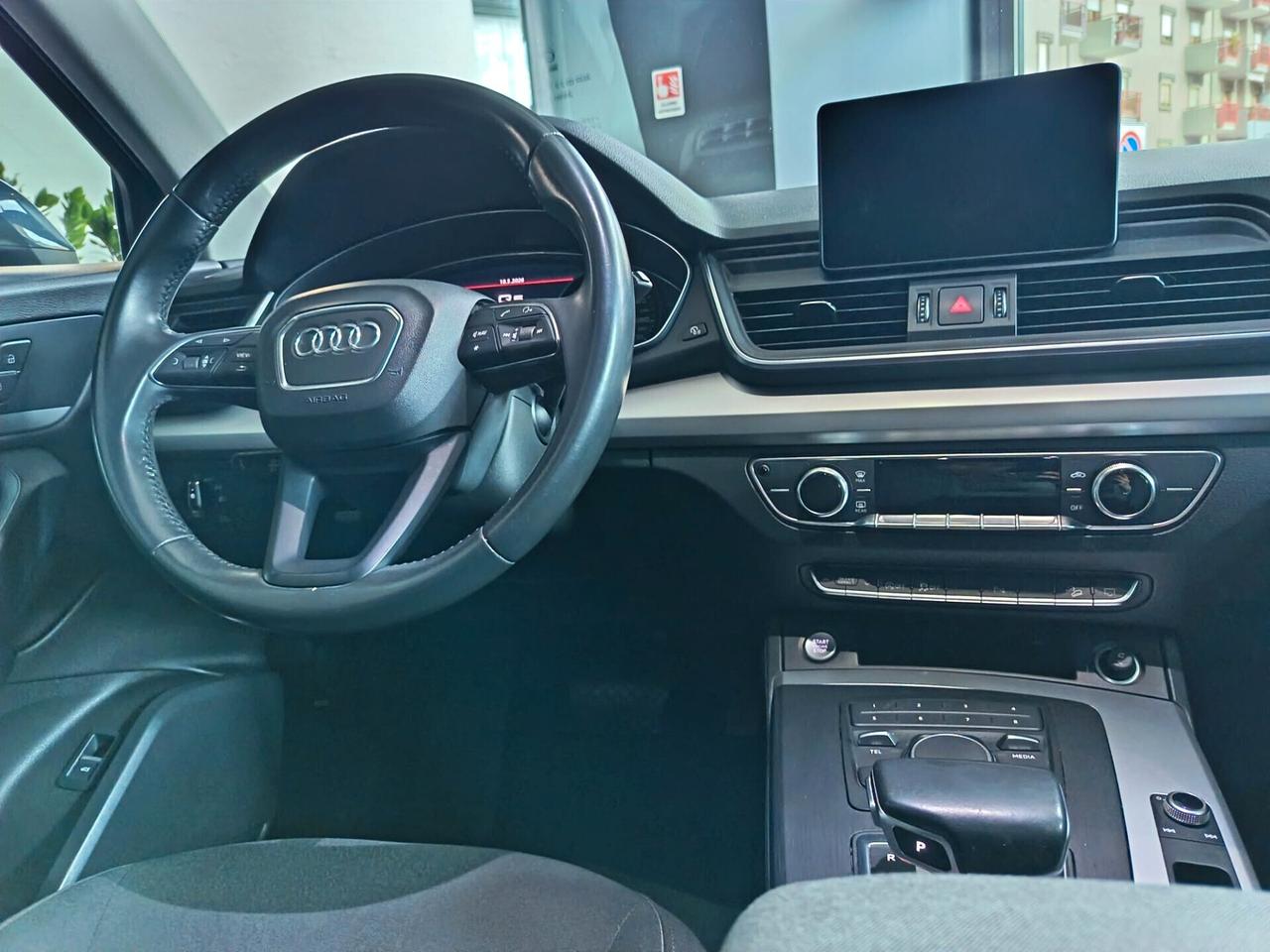 Audi Q5 35 TDI S tronic Business Advanced