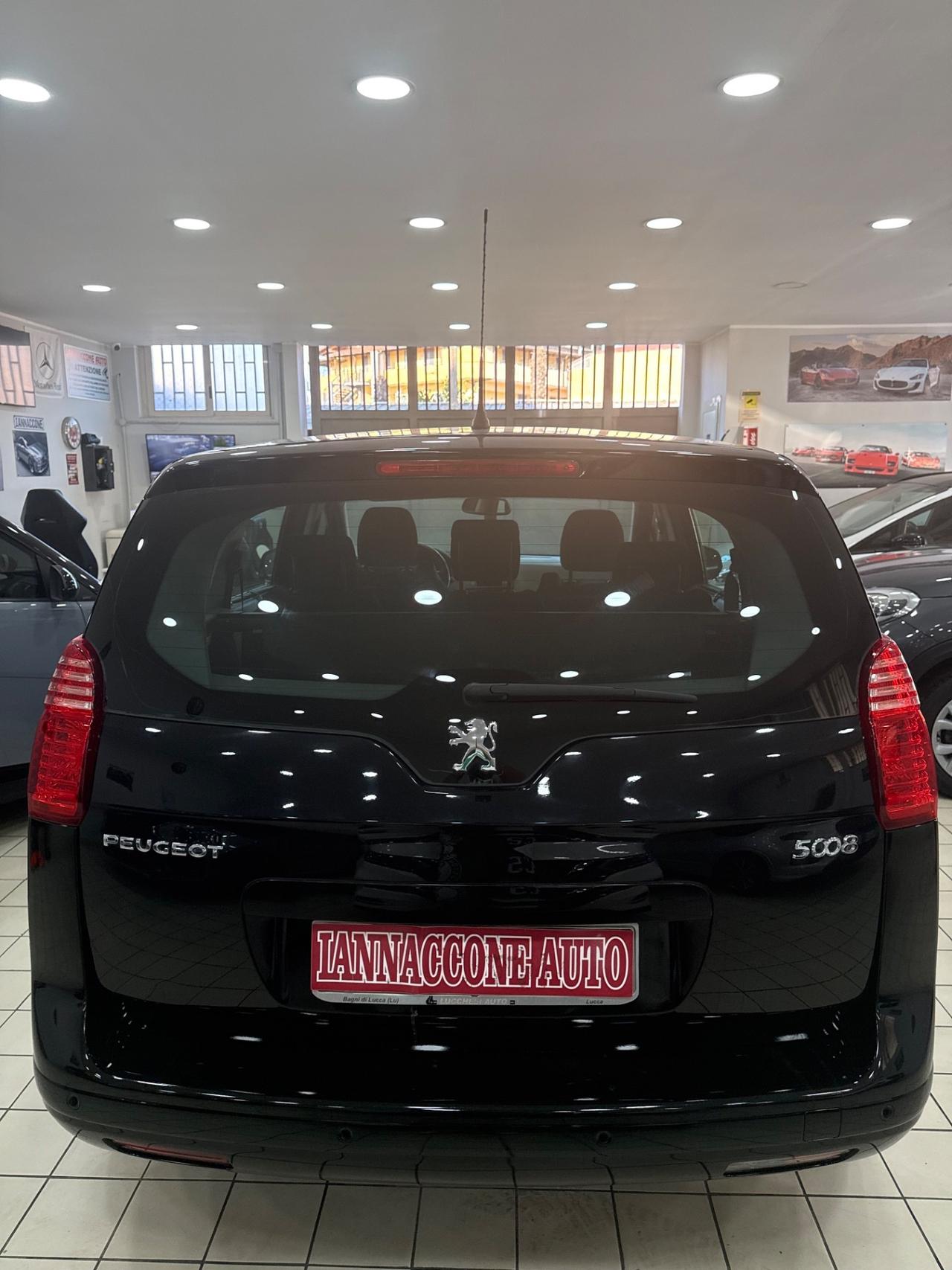 Peugeot 5008 1.6 hdi 2012 7 posti nuova
