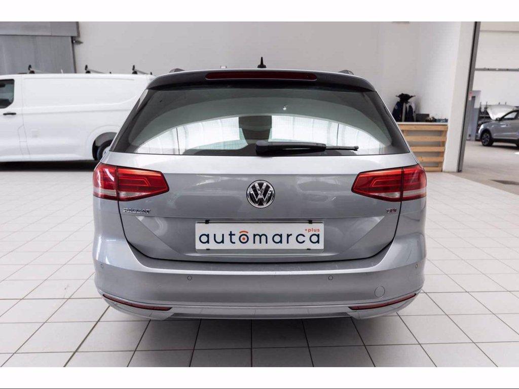 VOLKSWAGEN Passat Variant 1.6 TDI SCR DSG Business BMT del 2018