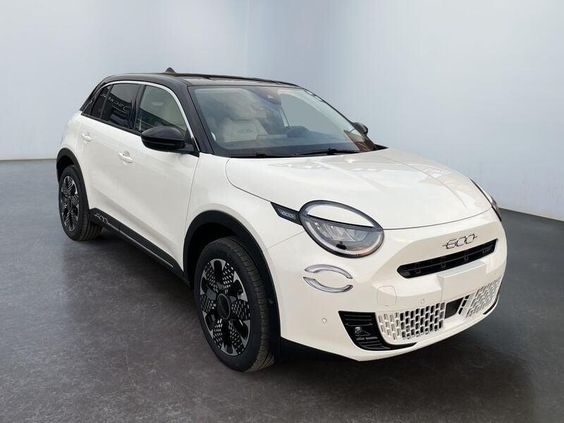 FIAT 600 600 Hybrid 110 CV DCT MHEV La Prima
