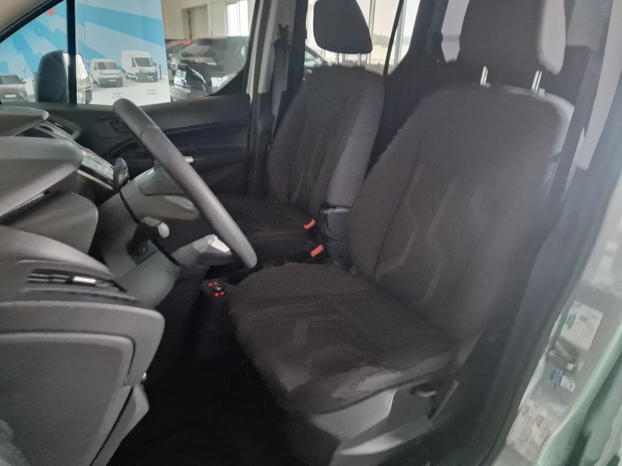 Ford Tourneo Connect Tourneo Connect 1.5 TDCi 120 CV Titanium