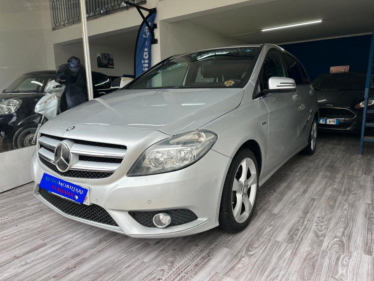 Mercedes-Benz B 180 B 180 be Premium