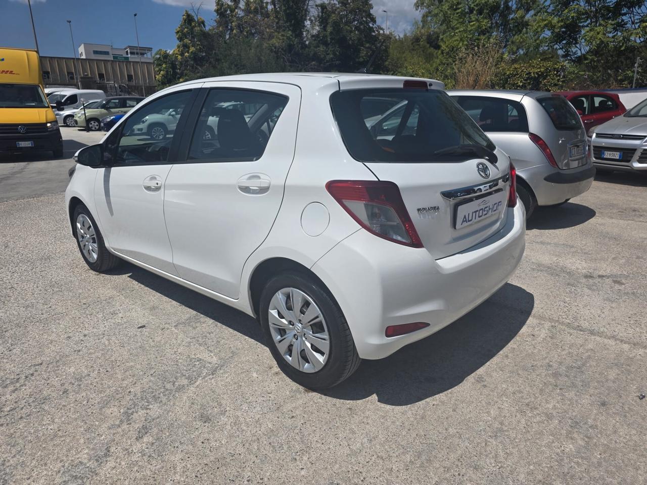 Toyota Yaris 1.0 5 porte Lounge