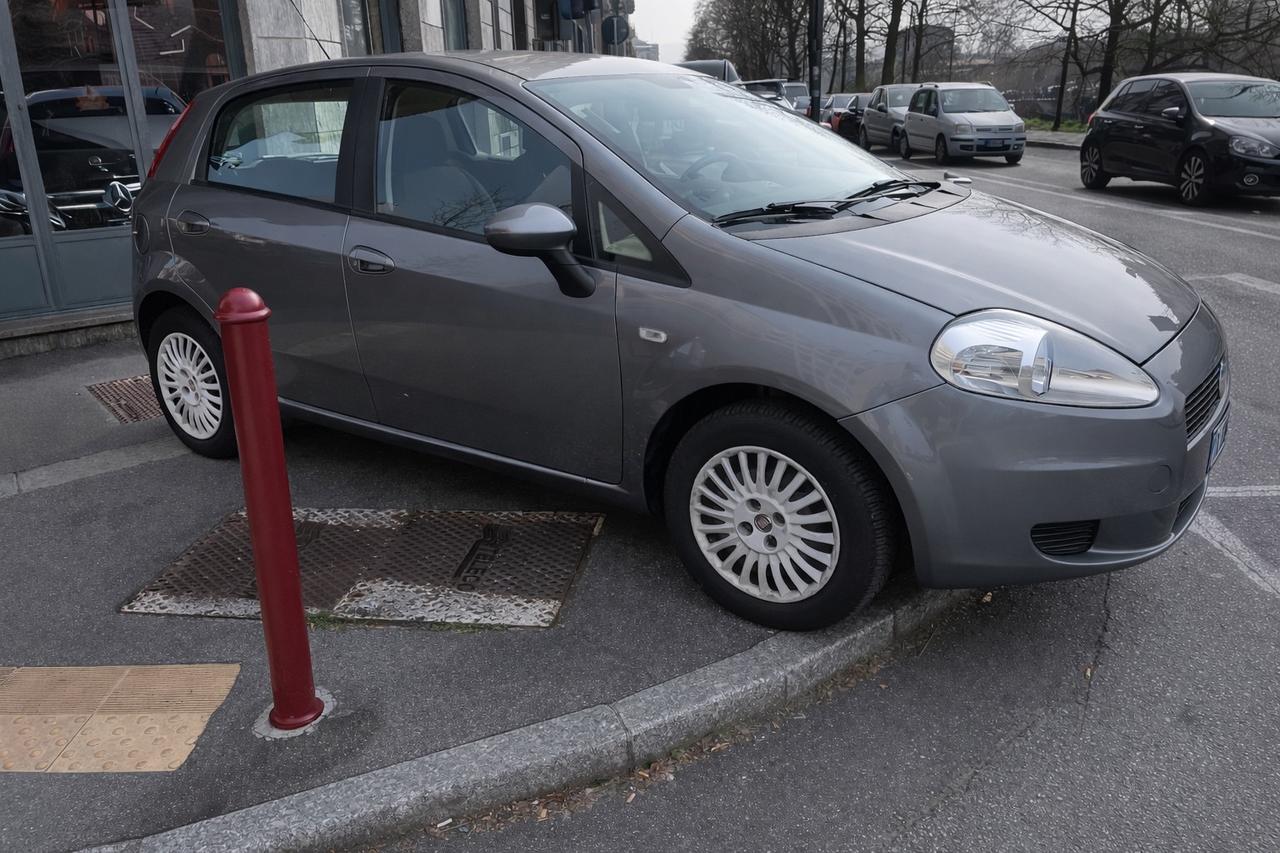 Fiat Grande Punto 1.2 5p/1PROP/GARANZIA 12 MESI