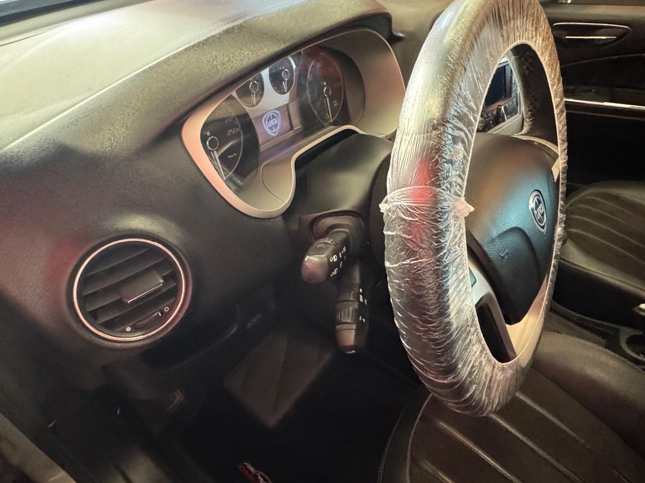 Lancia Delta 2.0 MJT DPF Platino 165cv
