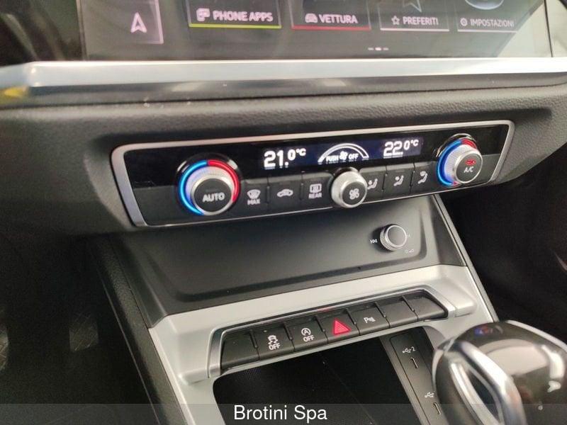 Audi Q3 Q3 35 TDI S tronic Business Advanced