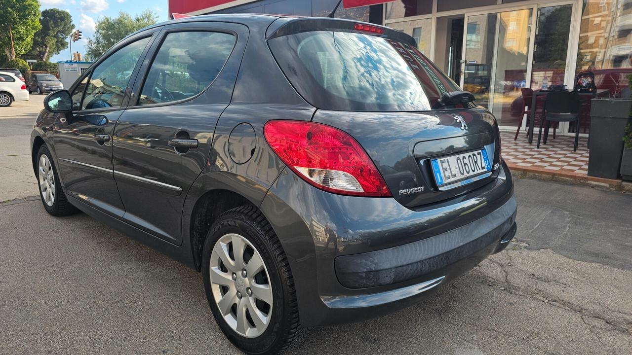 Peugeot 207 1.4 8V 75CV 5p. Energie ECO GPL