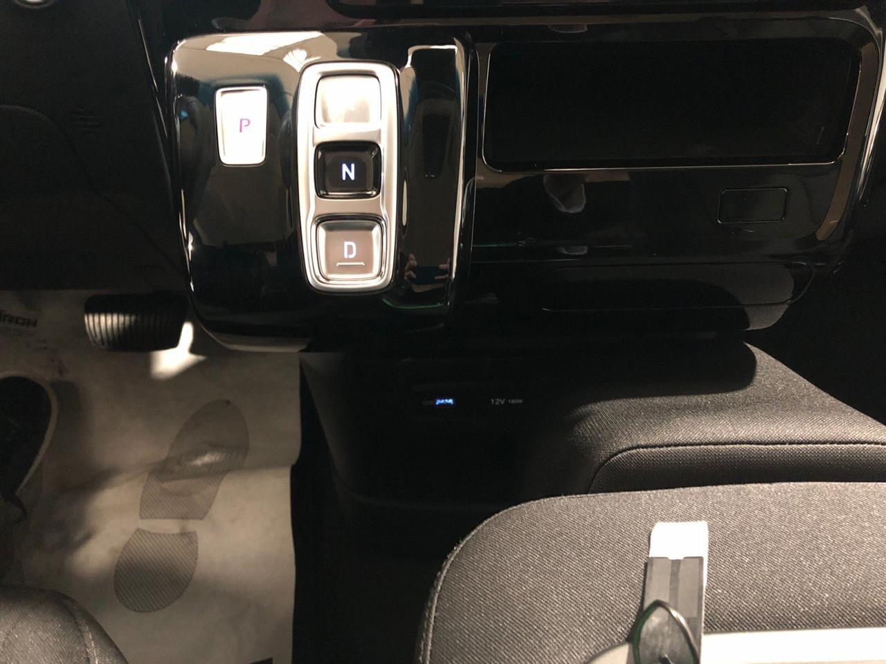 HYUNDAI STARIA HEV 1.6T 9 POSTI WAGON AT 2WD