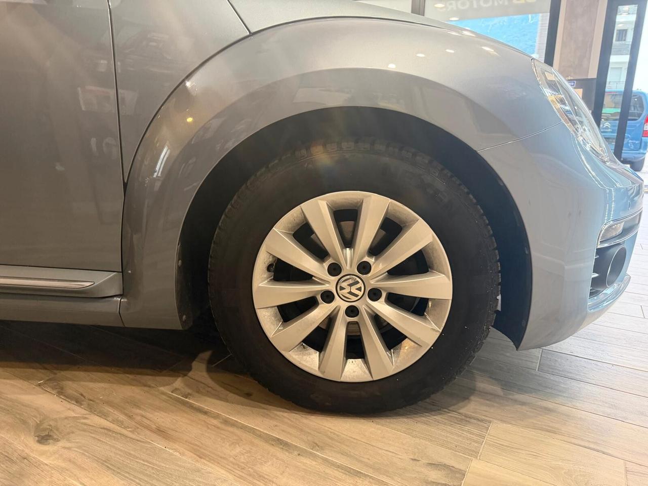 Volkswagen Maggiolino Cabrio 2.0 TDI Design BlueMotion Technology