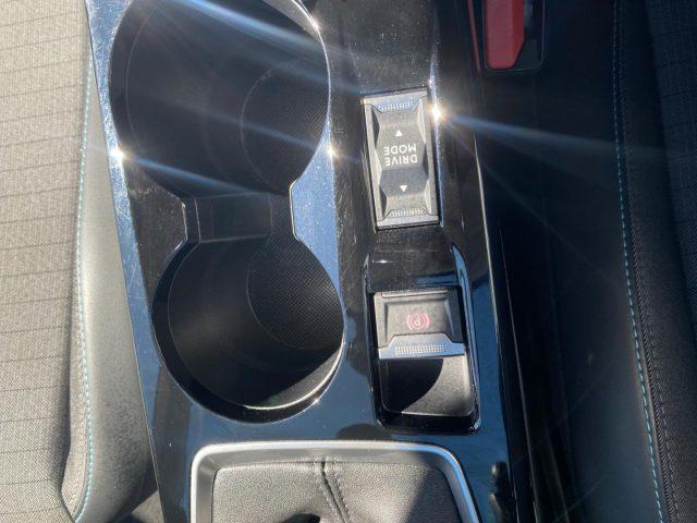 PEUGEOT 2008 130CV Allure Pack UNICO PROPRIETARIO GOMME NUOVE