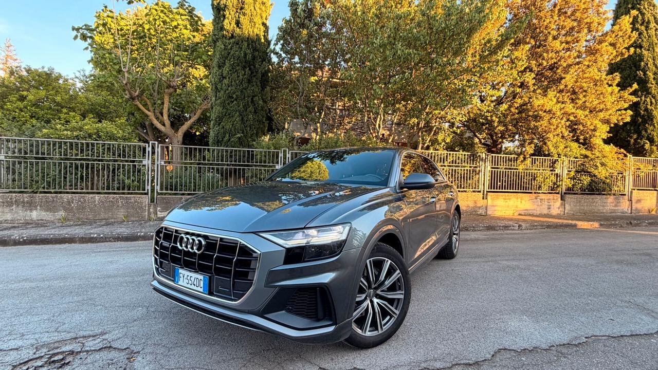 Audi Q8 50 TDI 286 CV quattro tiptronic Sport