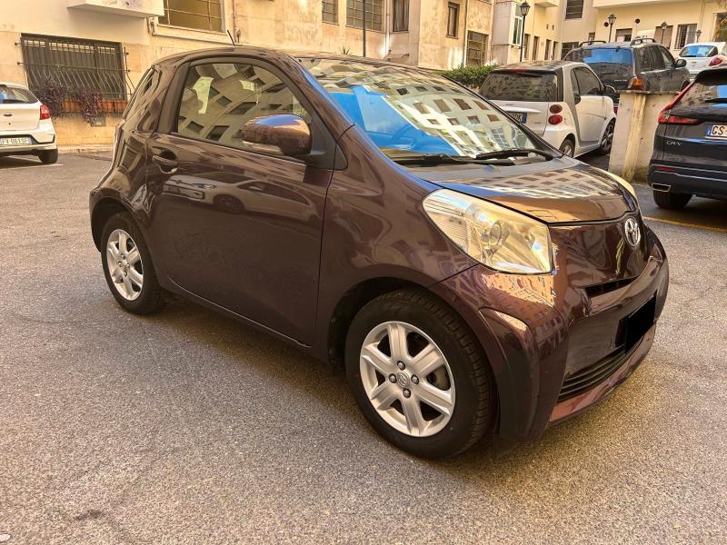 Toyota iQ 1.0 CVT Unipro