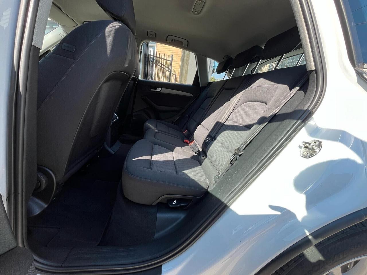 Audi Q5 2.0 TDI 143 CV Advanced