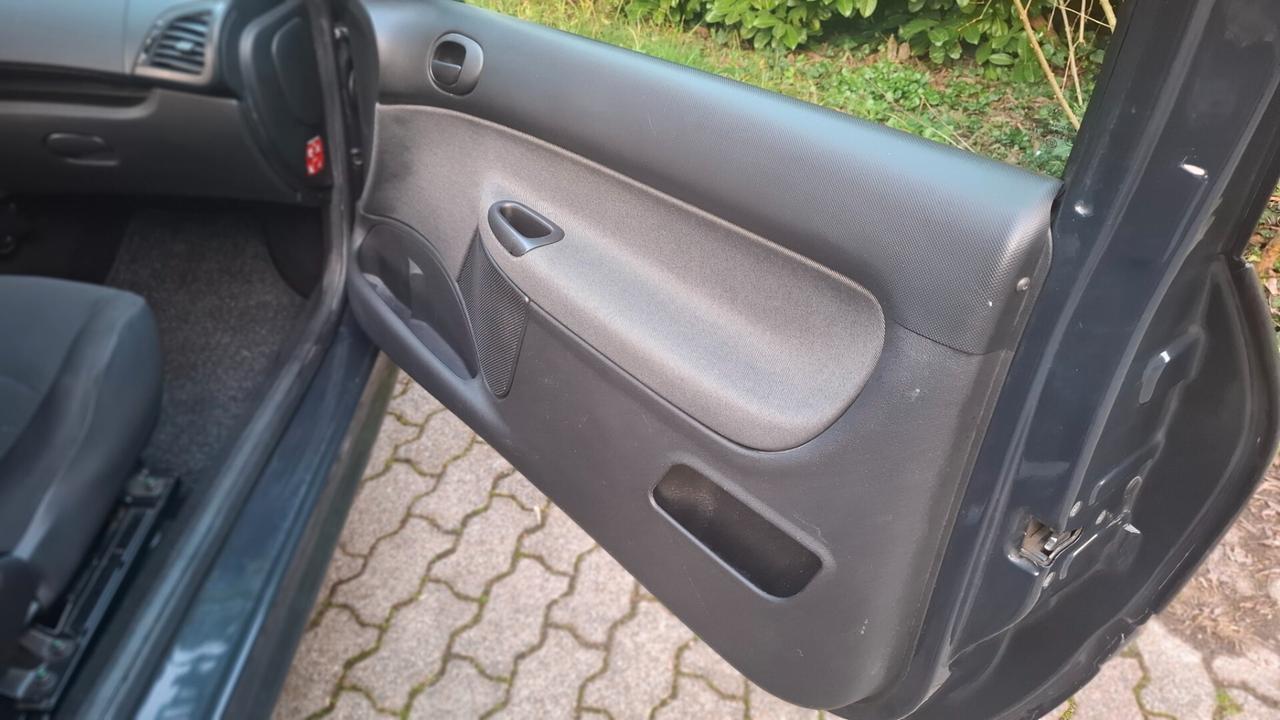 Peugeot 206 Plus 1.1 60CV 3p. Urban ECO GPL