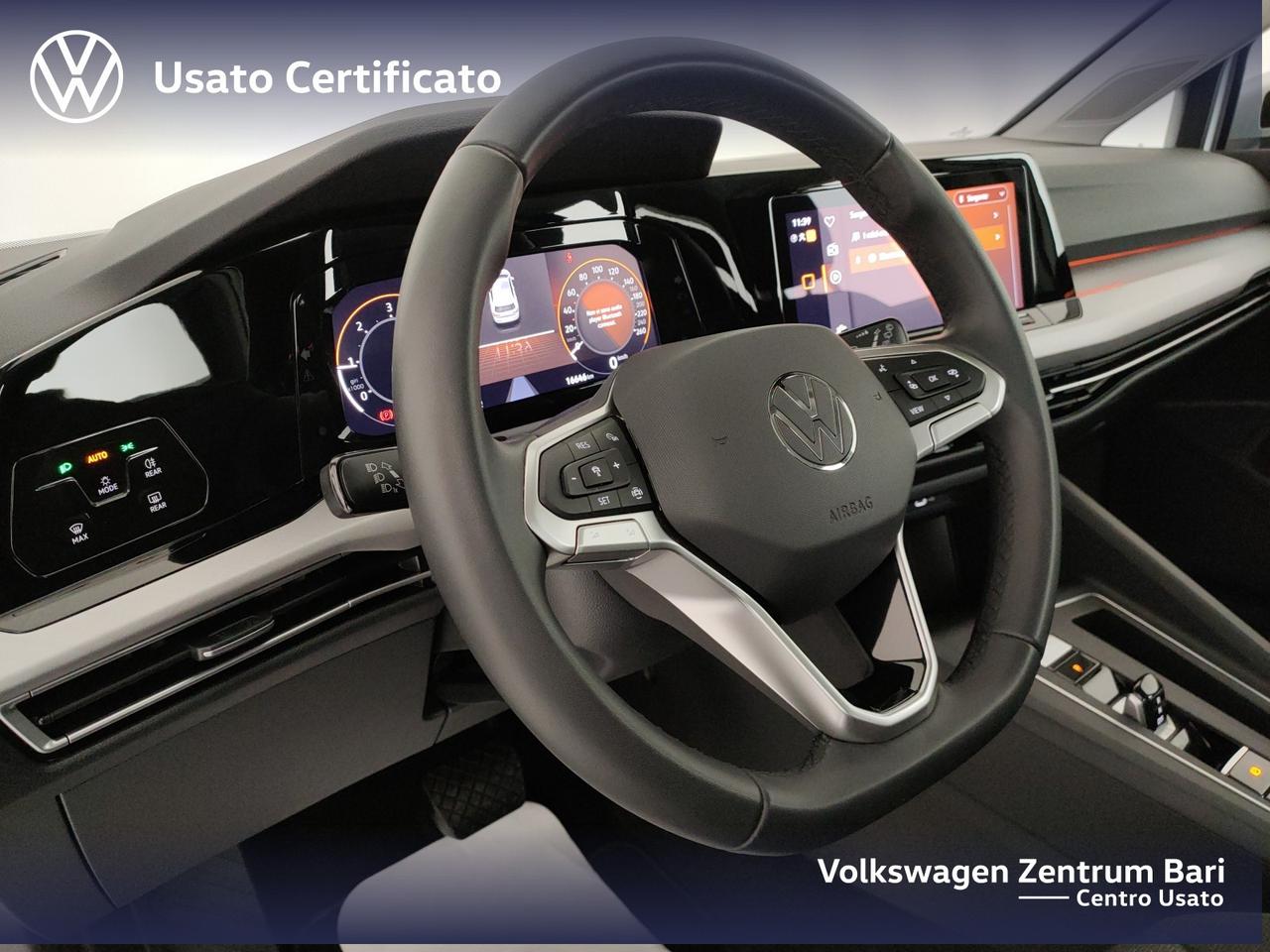Volkswagen Golf 2.0 tdi life 115cv dsg