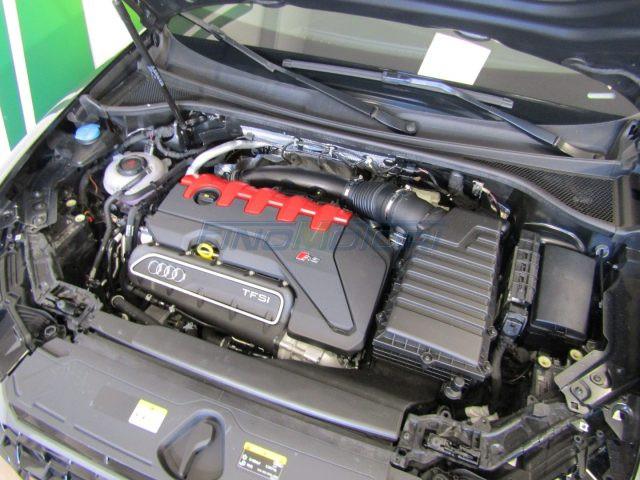 AUDI RS Q3 SPORTBACK quattro S tronic