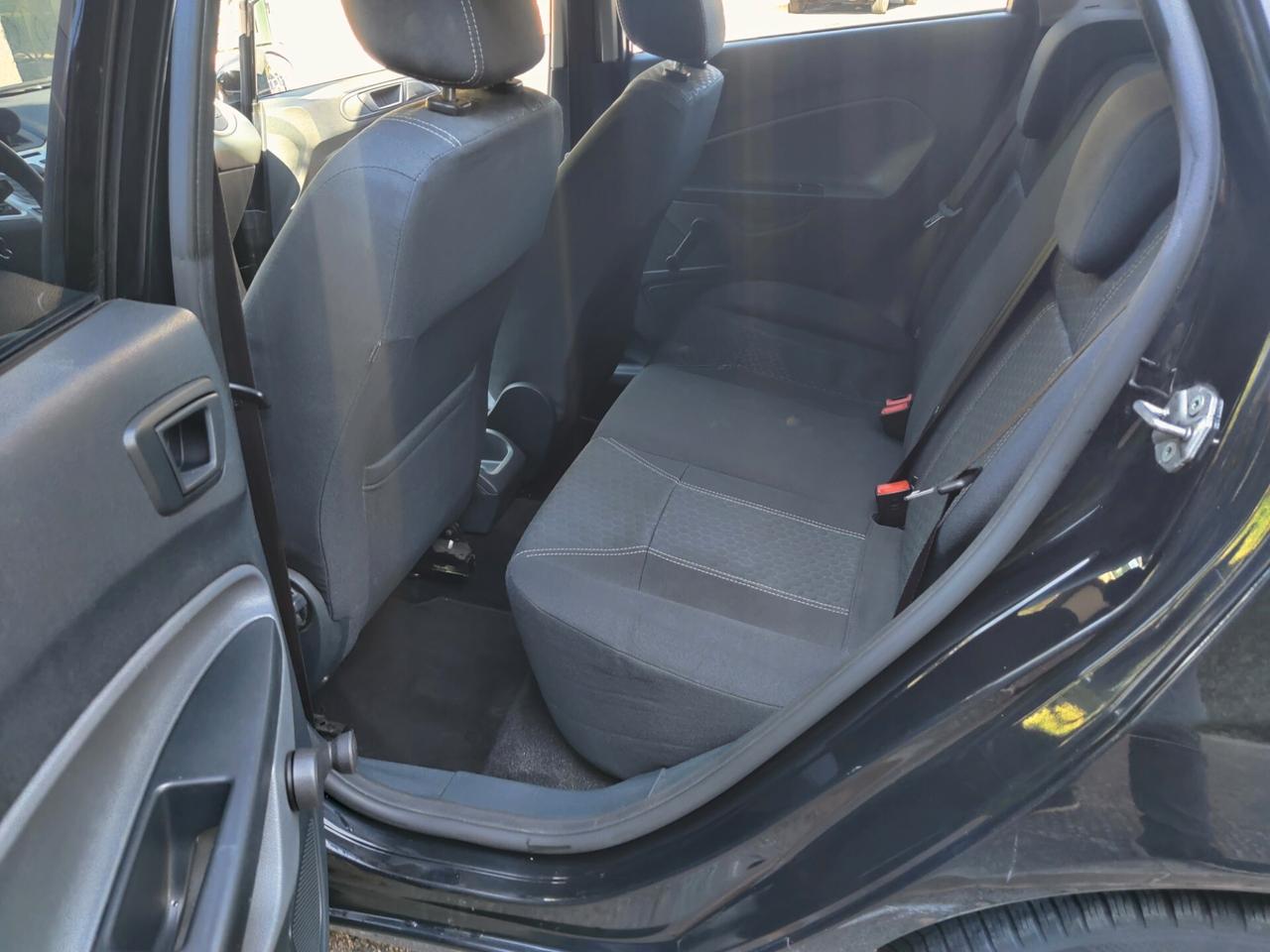 Ford Fiesta 1.4 5 porte Bz.- GPL Titanium