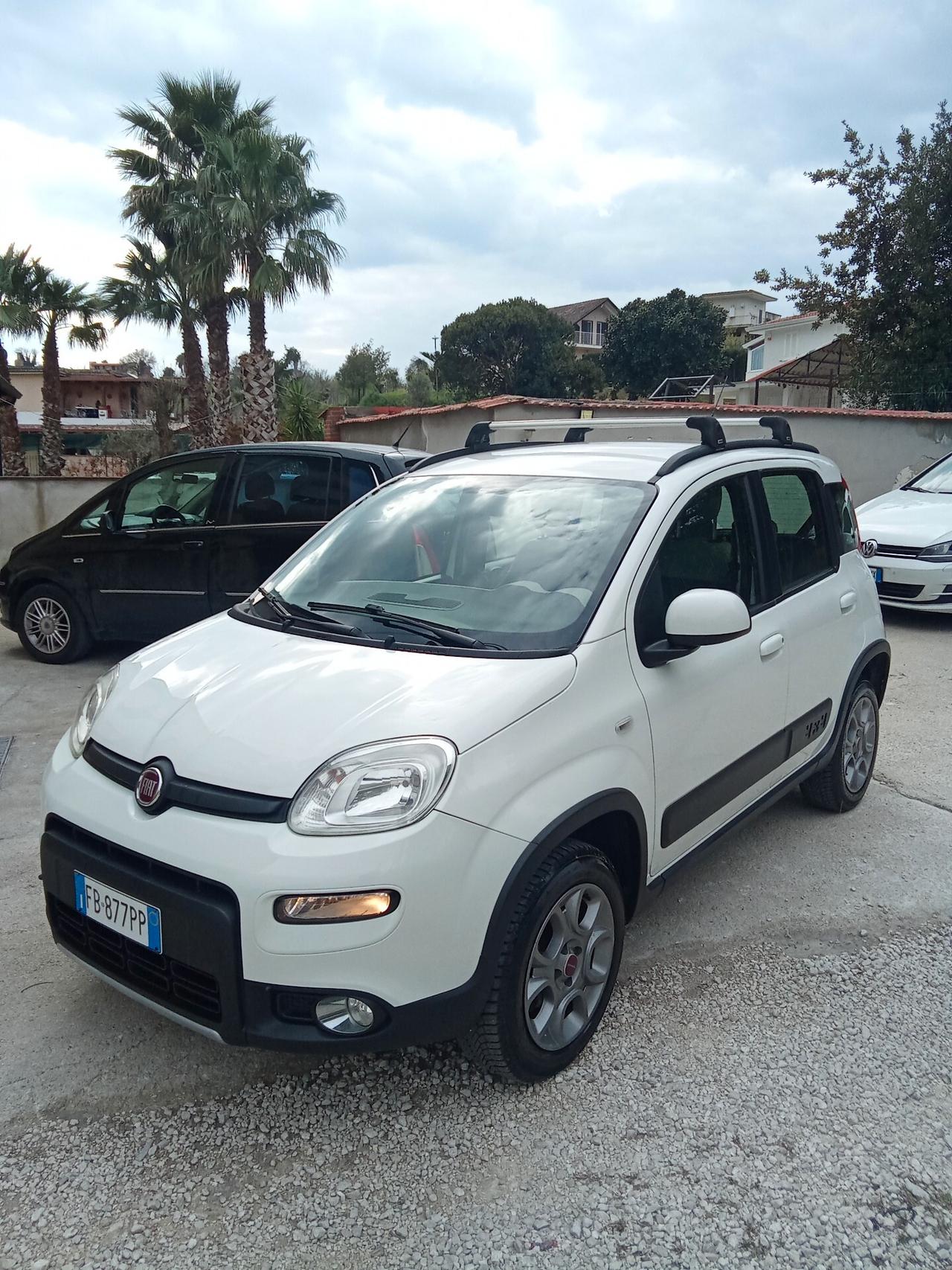 Fiat Panda 1.3 MJT 95 CV S&S 4x4 016