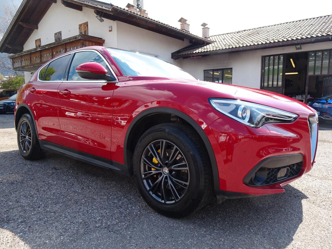 Alfa Romeo Stelvio 2.2 Turbodiesel 210 CV AT8 Q4 Executive