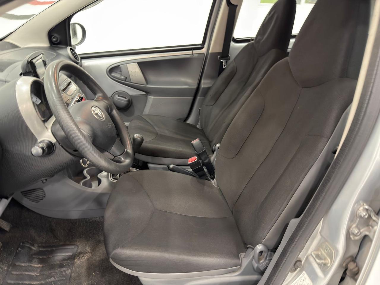 Toyota Aygo 1.0 12V VVT-i 5 porte Now