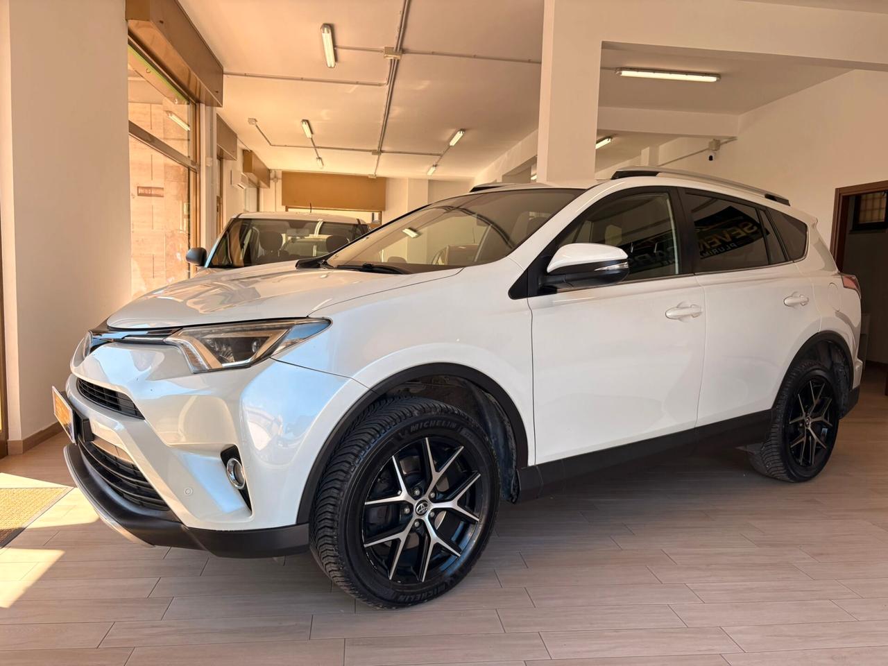 Toyota RAV 4 RAV4 2.5 Hybrid 2WD Style